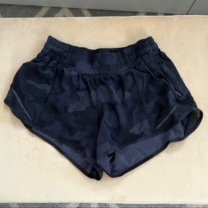 Lululemon Hotty Hot low-rise 2” Shorts